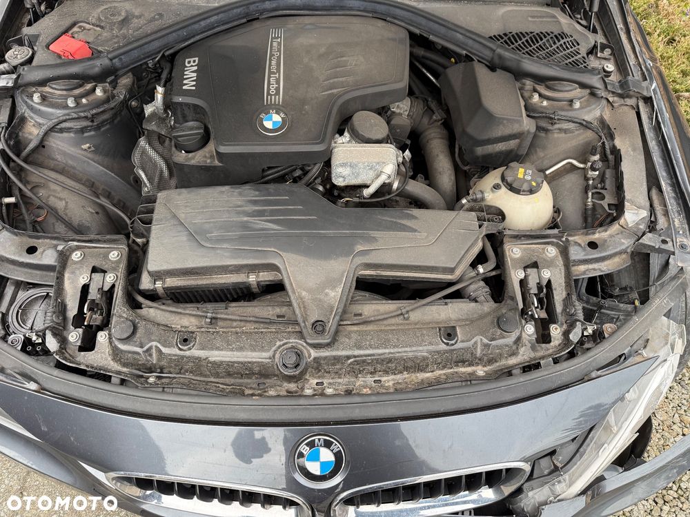 BMW Seria 3 320i Edition M Sport Shadow - 9