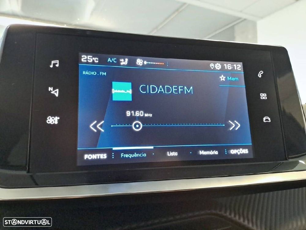 Peugeot 208 1.2 PureTech Active Pack - 18