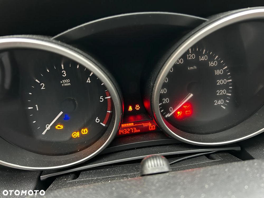 Mazda 5 - 24