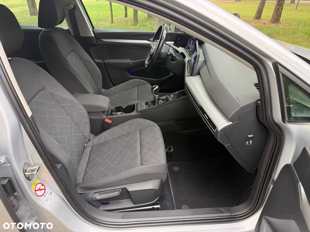 Volkswagen Golf Variant - 31