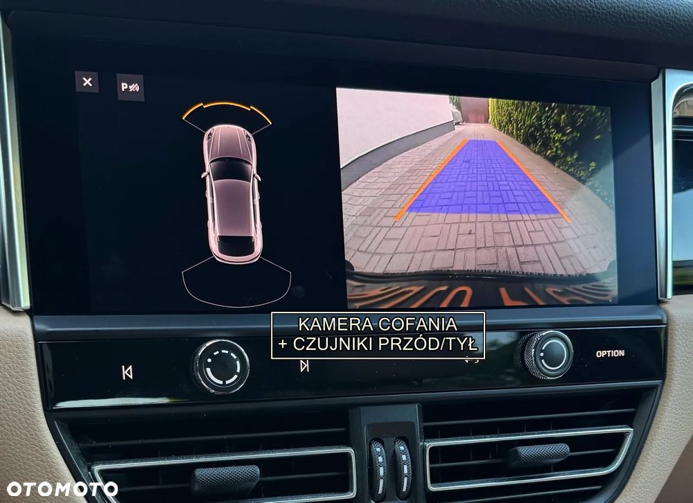 Porsche Macan T - 20