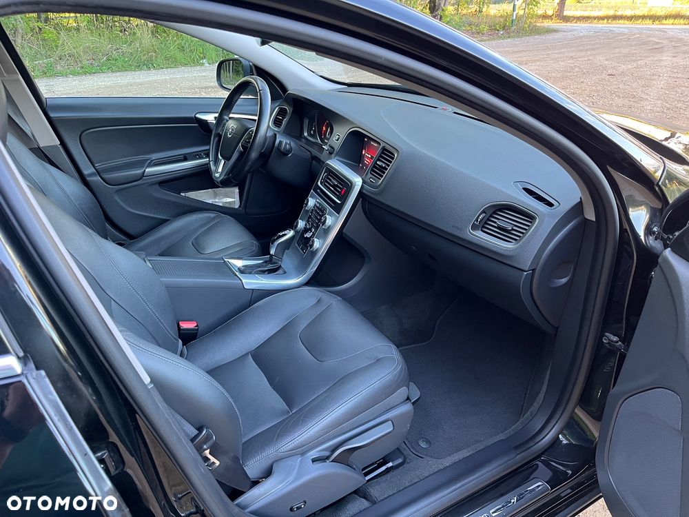Volvo S60 D2 Geartronic Kinetic - 18
