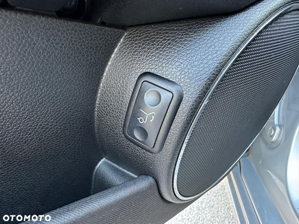 Mercedes-Benz Klasa C - 13