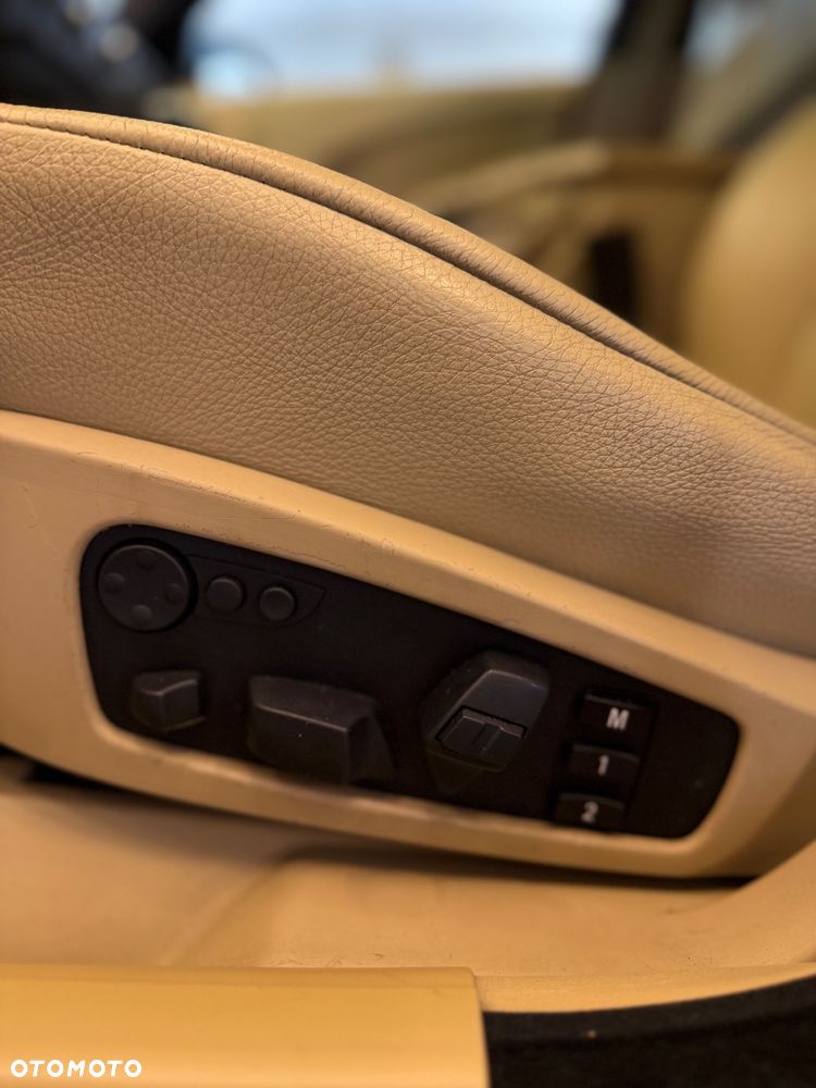 BMW Seria 5 535d - 23
