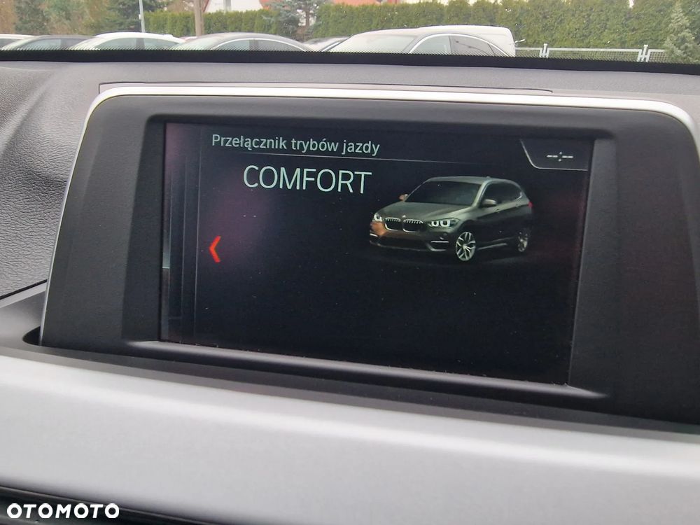 BMW X1 sDrive20d - 31