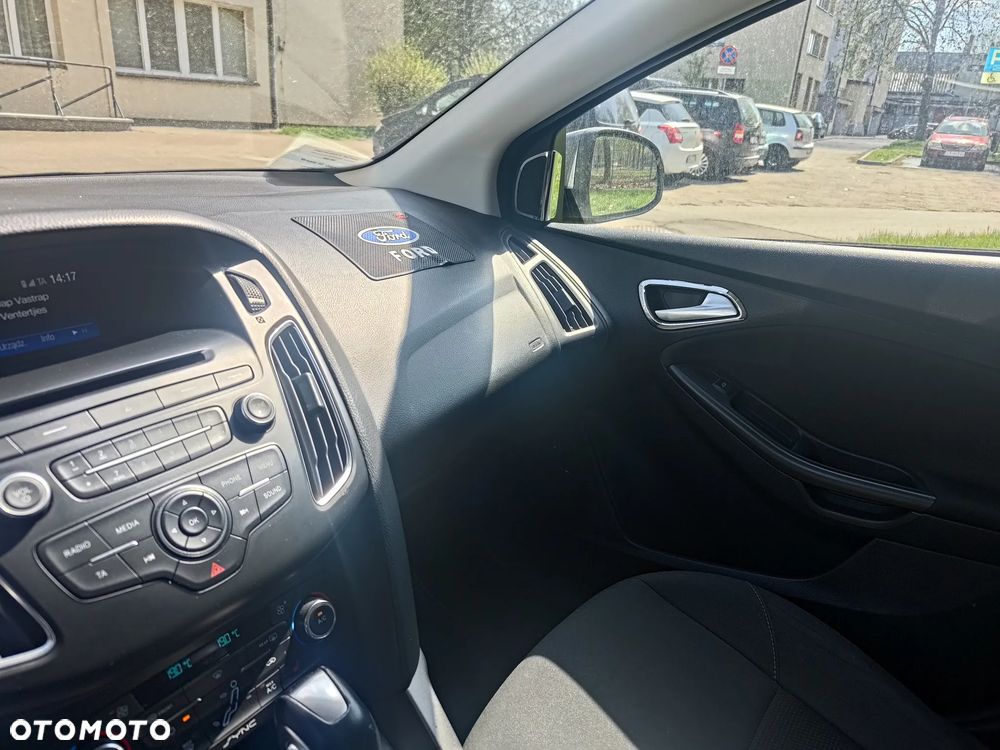 Ford Focus 1.0 EcoBoost Trend Edition Business - 3