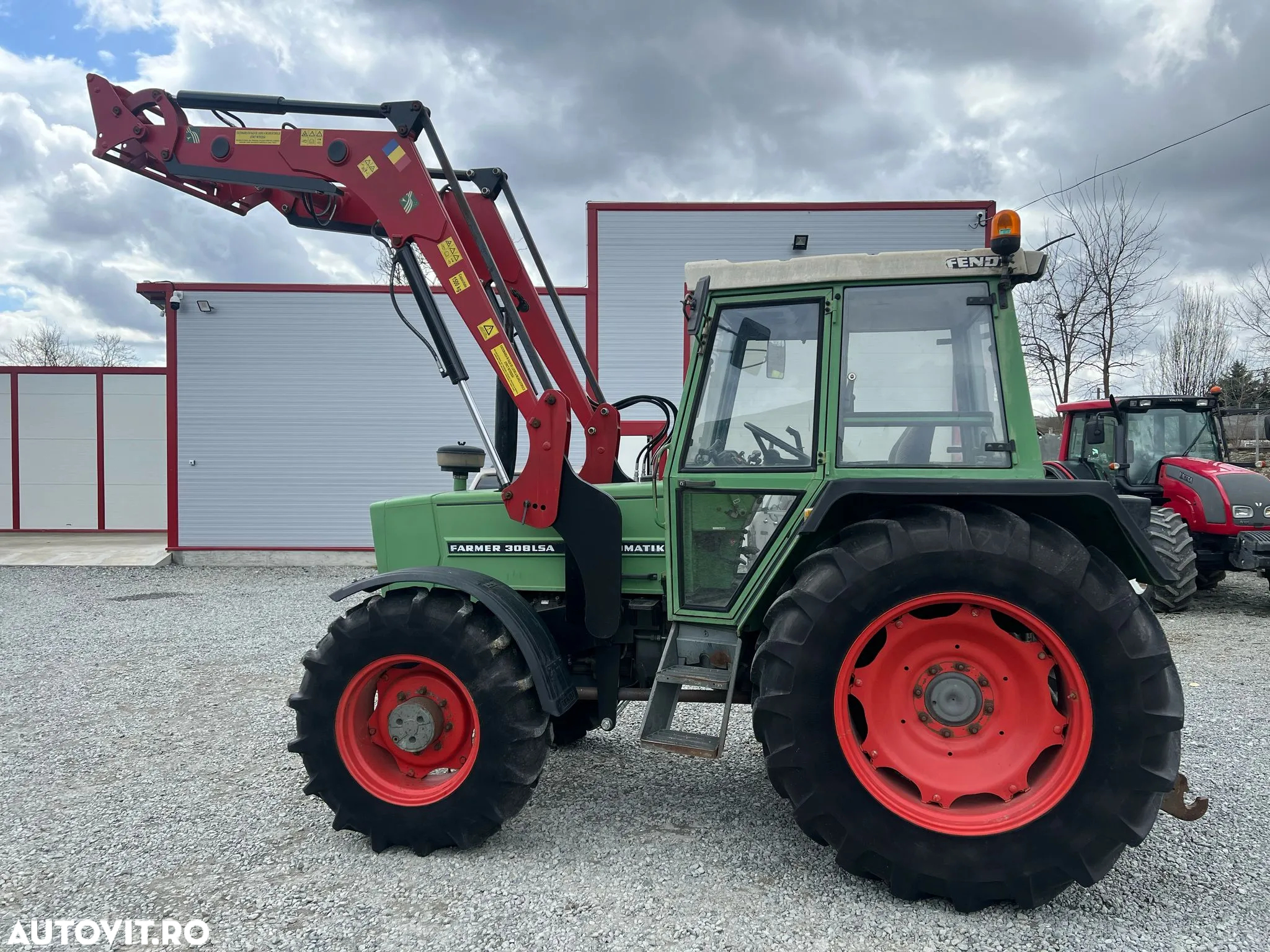 Fendt 308 LSA - 9