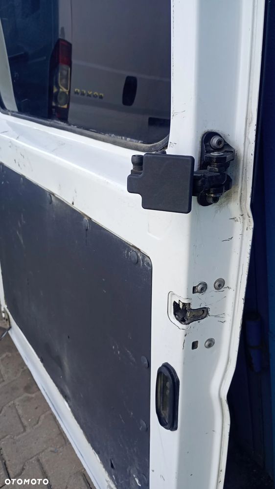 F.V BIAŁE Drzwi PRZESUWNE uzbrojone KOMPLETNE H2 PEUGEOT BOXER FIAT DUCATO CITROEN JUMPER PRZESZKLONE DRZWI BOCZNE SUWANE PRAWE H2 - 7