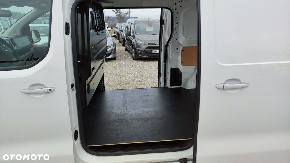 Toyota ProAce - 23