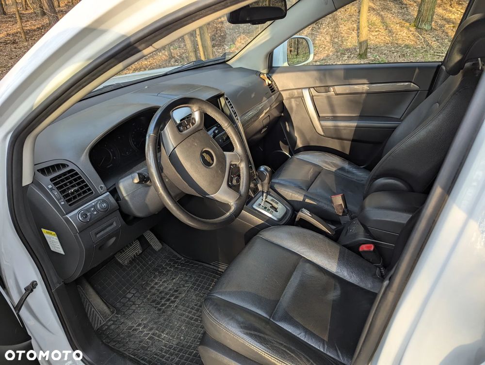 Chevrolet Captiva 2.0 4WD 7 Sitzer Automatik LT - 15