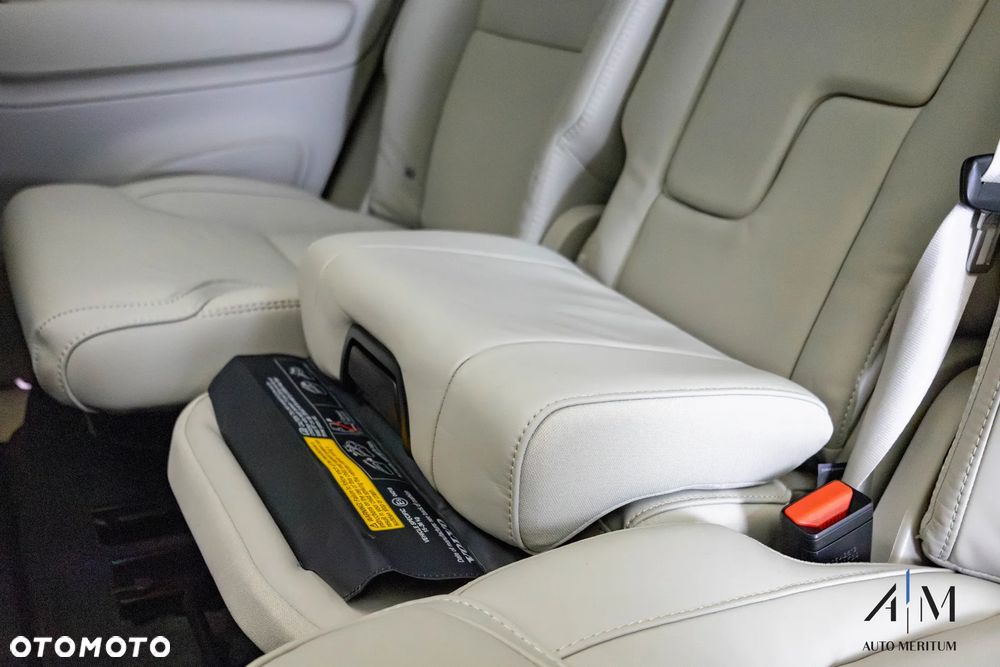 Volvo XC 90 T8 AWD Recharge Ultimate Dark - 33