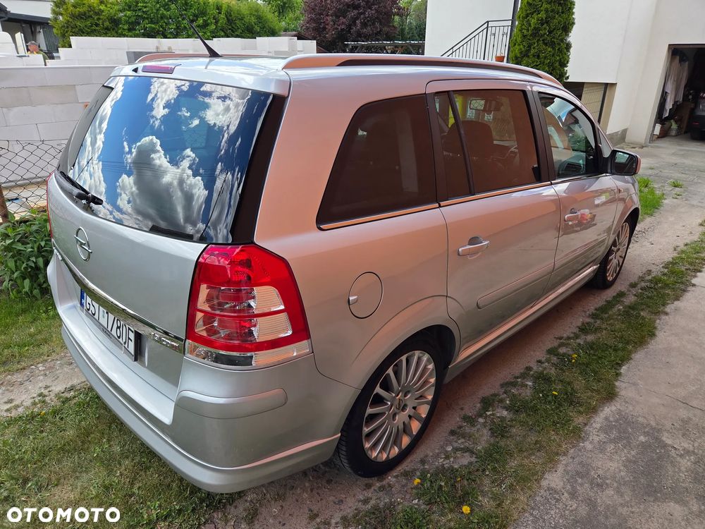 Opel Zafira 1.9 CDTI Edition - 8