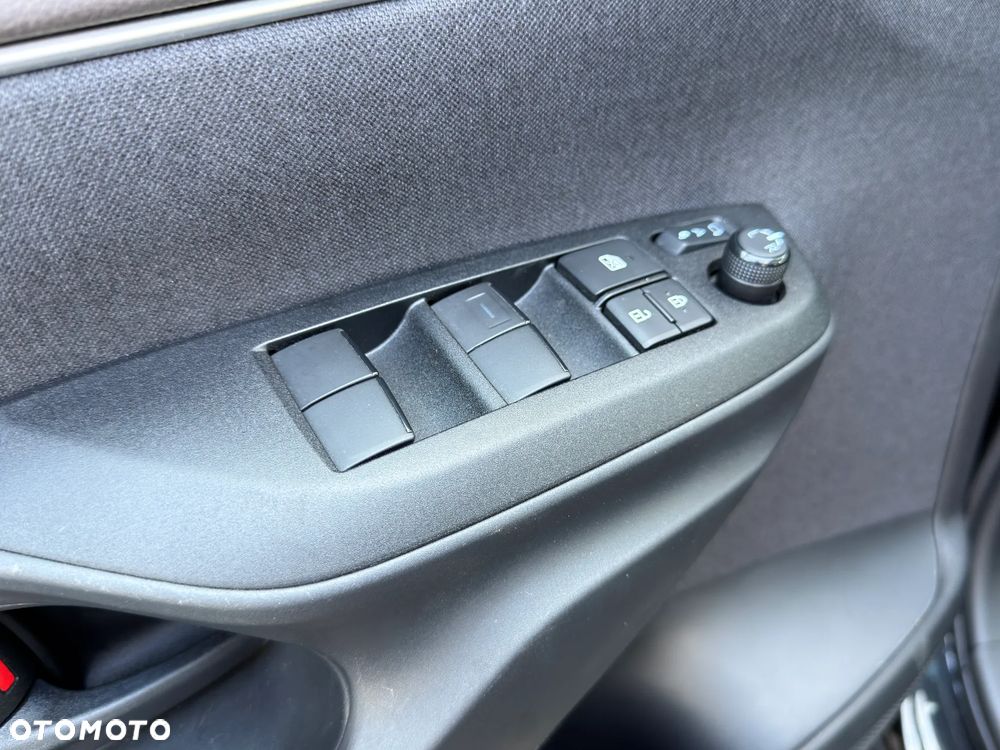 Toyota Yaris 130 1.5 VVT-i Premiere Edition - 21