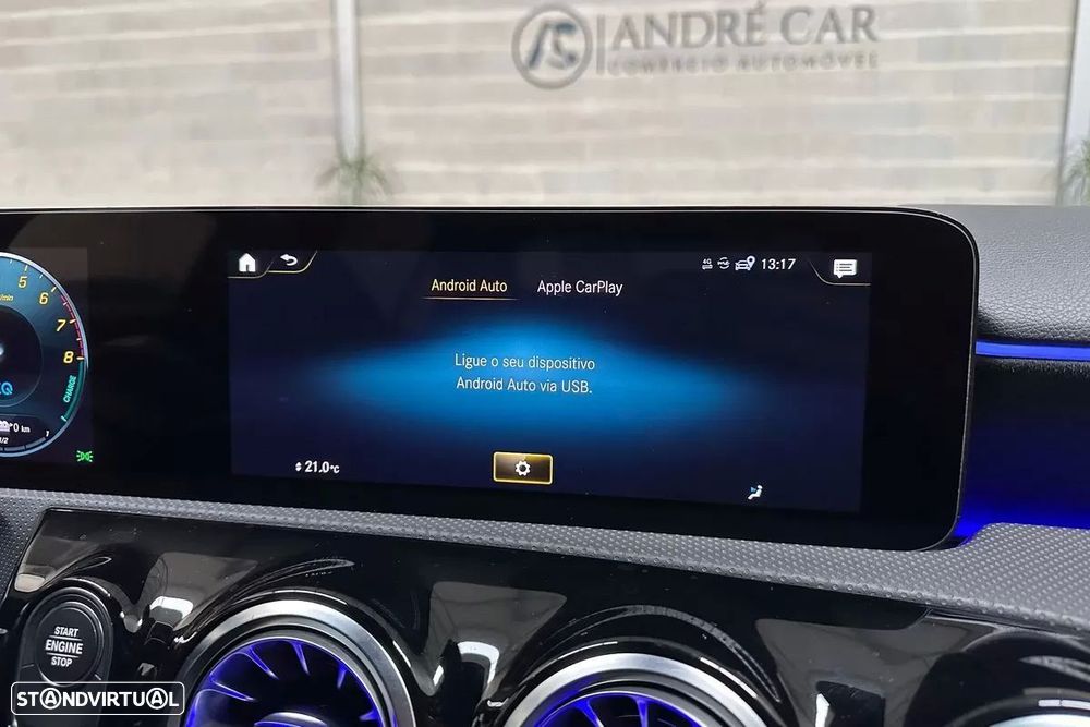 Mercedes-Benz A 250 Limousine e 8G-DCT AMG Line - 26