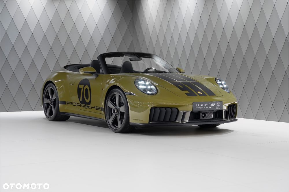 Porsche Carrera GT - 1