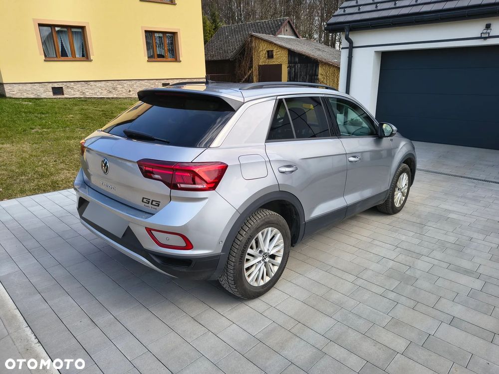 Volkswagen T-Roc ver-1-5-tsi-life - 4