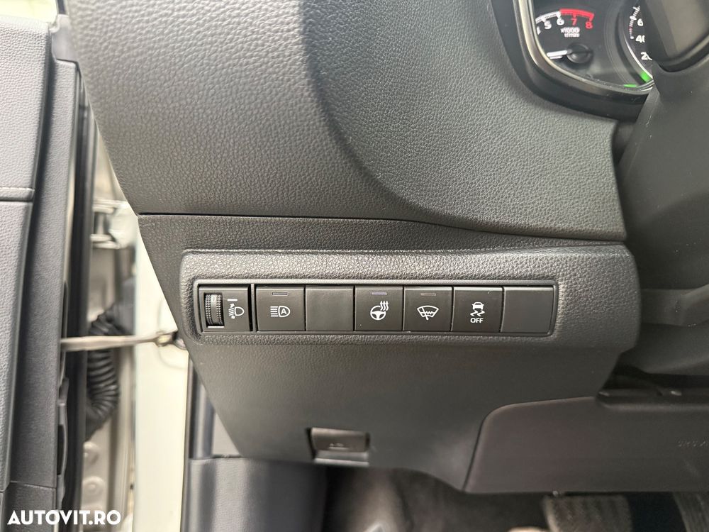 Toyota Corolla 2.0 Hybrid Touring Sports Lounge - 23