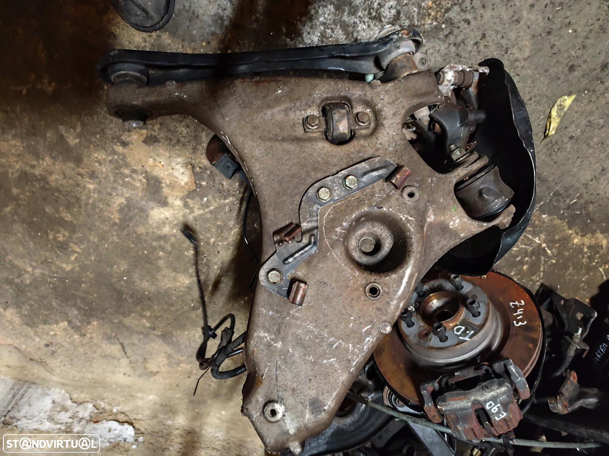 AUDI A4 B7 SUSPENSÃO MANGA DE EIXO TRAS DIREITA - Z414 - 5