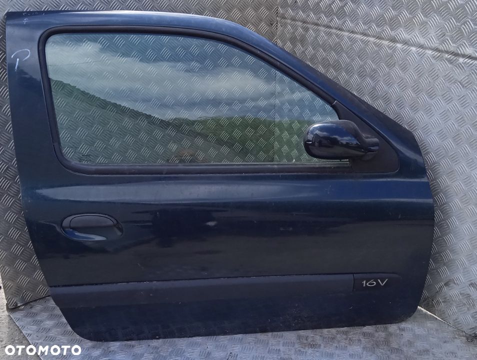 Drzwi prawe przednie Renault Clio II kod lakieru 903 - 1