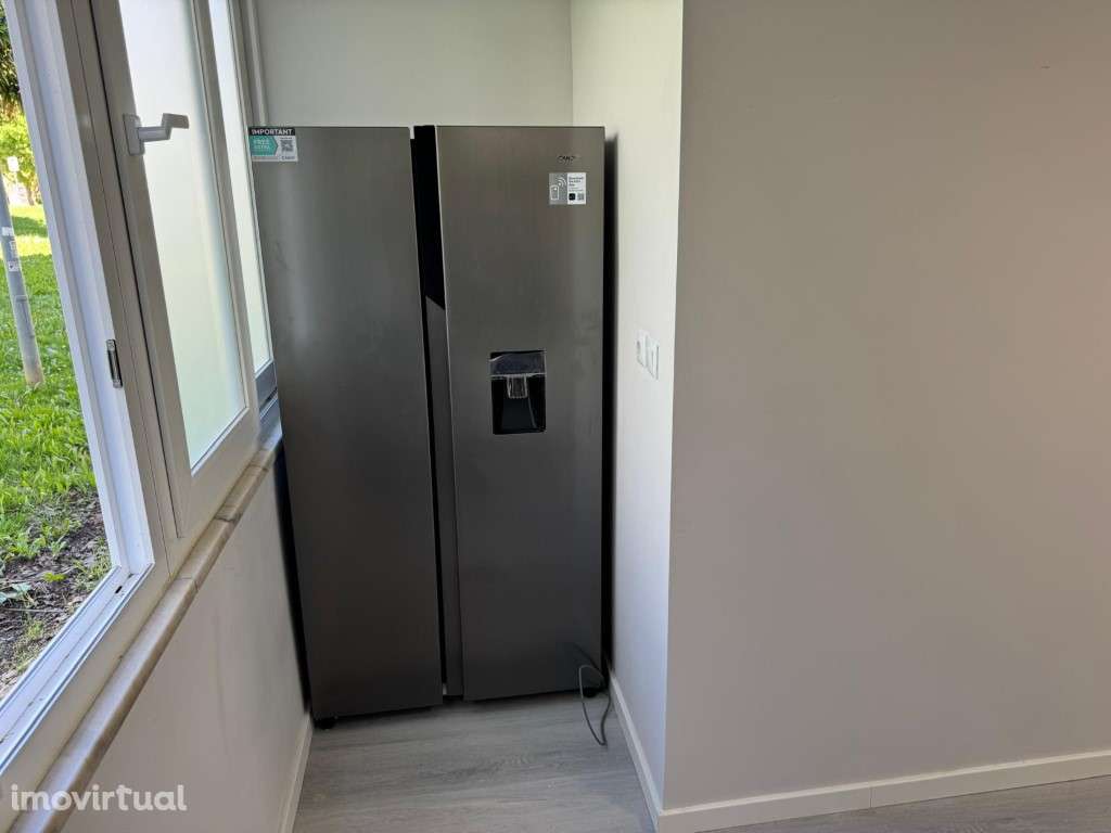 Apartamento T2, Benfica, em fase de remodelação - Grande imagem: 2/9