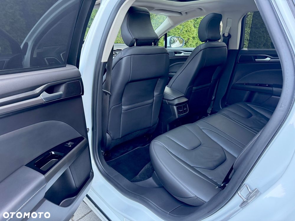 Ford Mondeo 2.0 EcoBlue Business Edition - 28