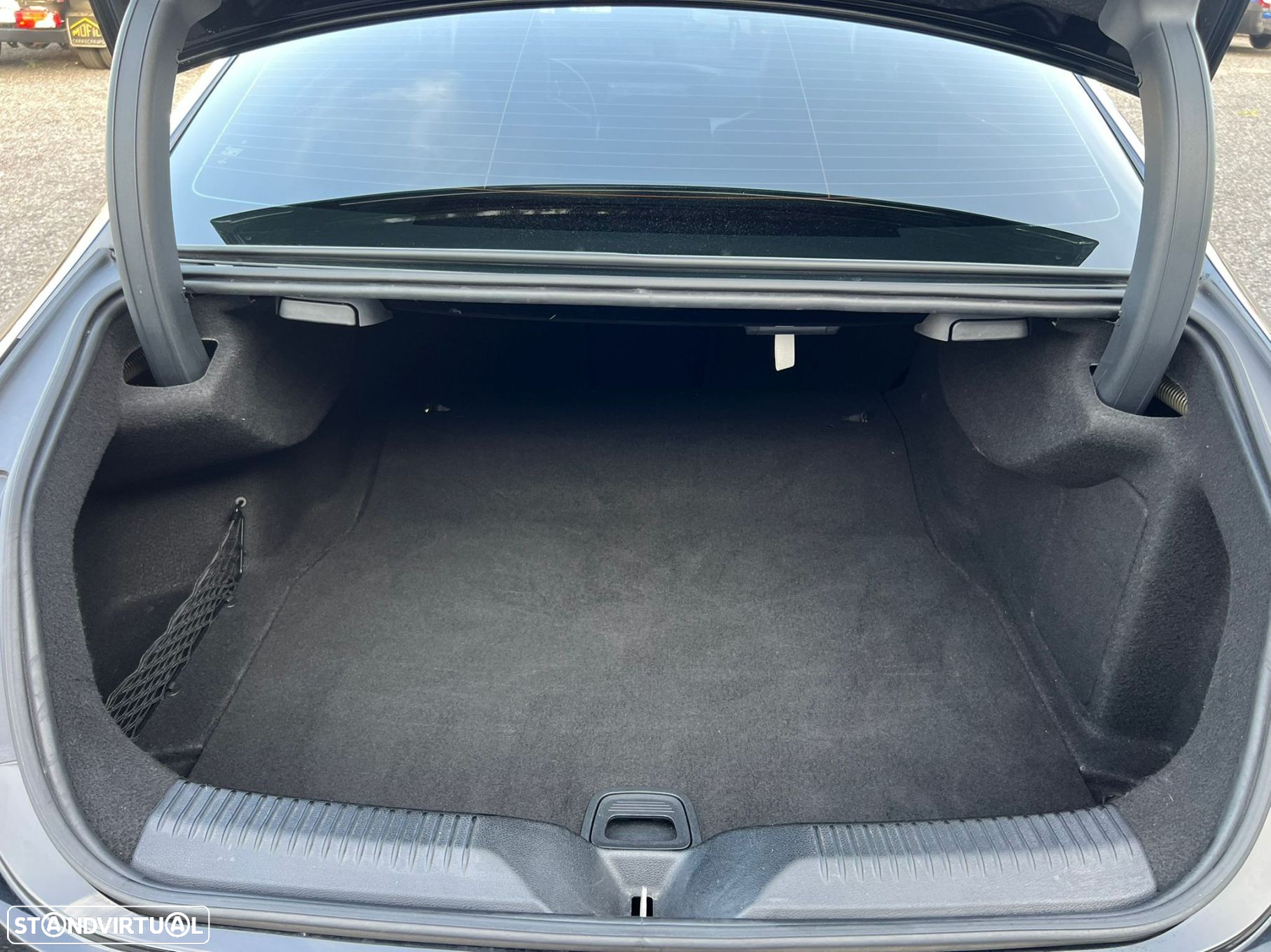 Mercedes-Benz CLS 300 d AMG Line - 16
