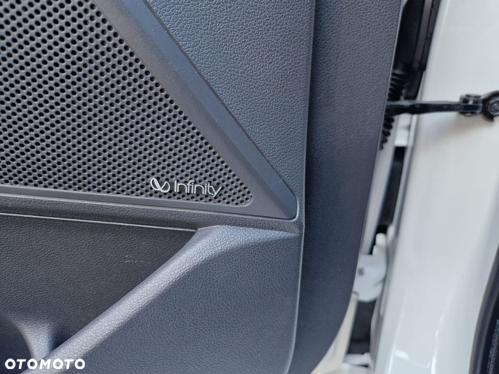 Hyundai IONIQ - 26