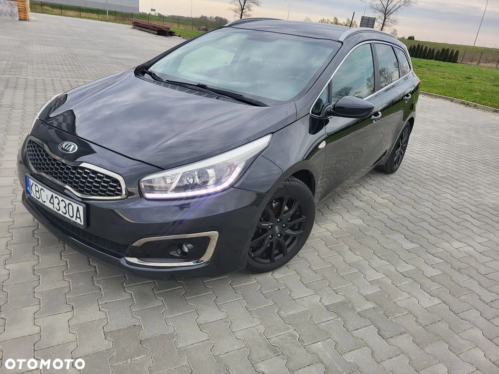 Kia Ceed 1.6 CRDi 136 ISG GT Line - 1