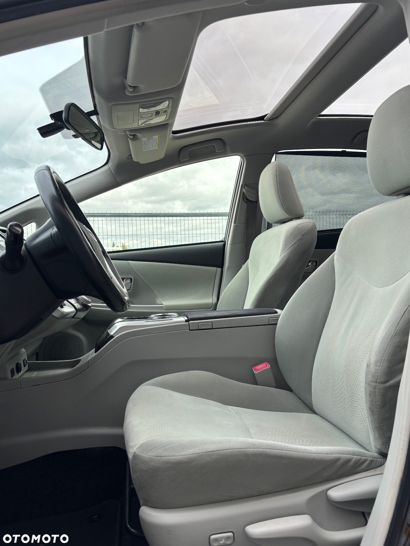 Toyota Prius+ (Hybrid) Life - 35