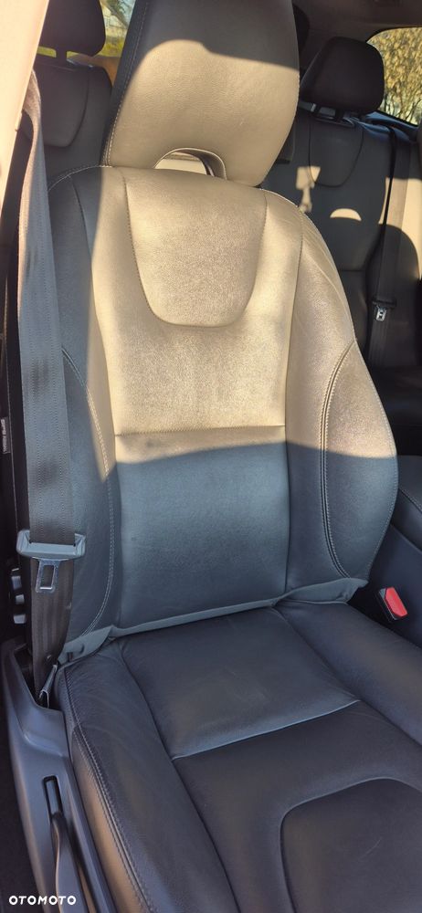 Volvo XC 60 D4 Drive-E Kinetic - 16