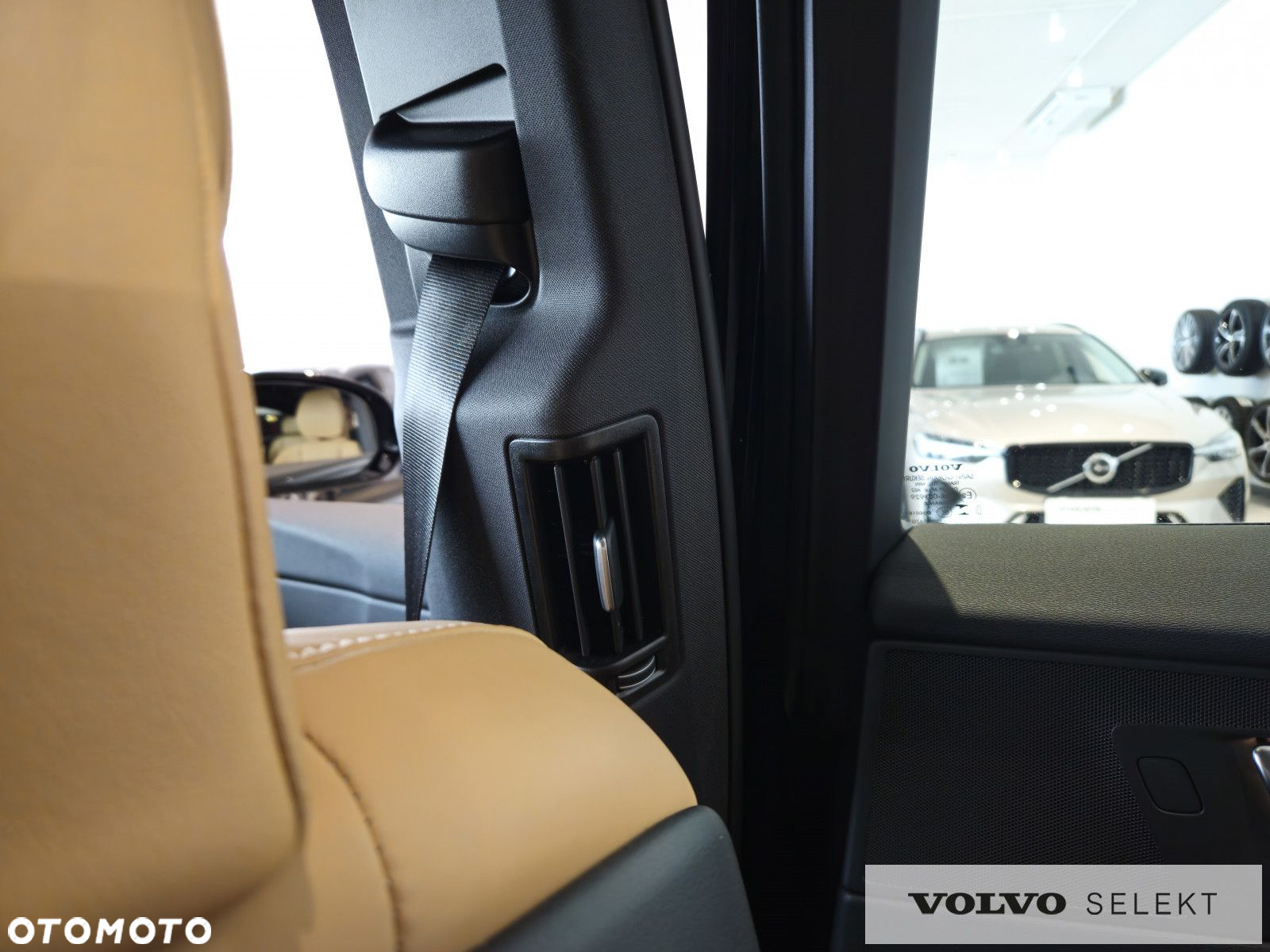 Volvo XC 60 - 31