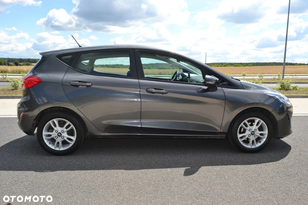 Ford Fiesta 1.5 TDCi ACTIVE - 5