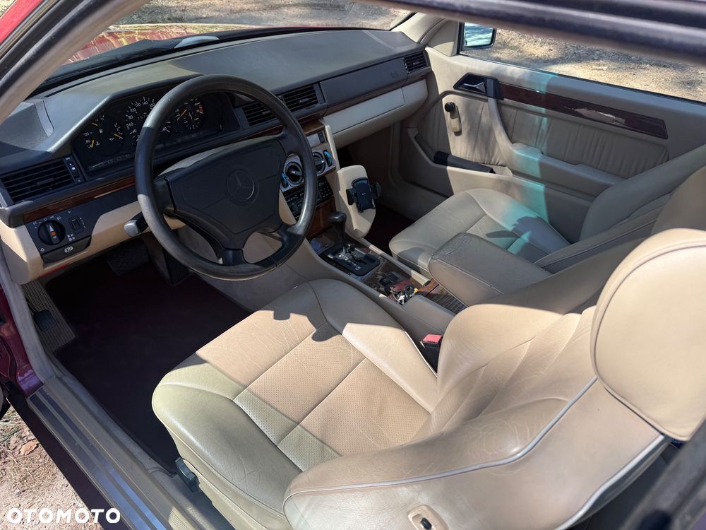 Mercedes-Benz W124 (1984-1993) - 19