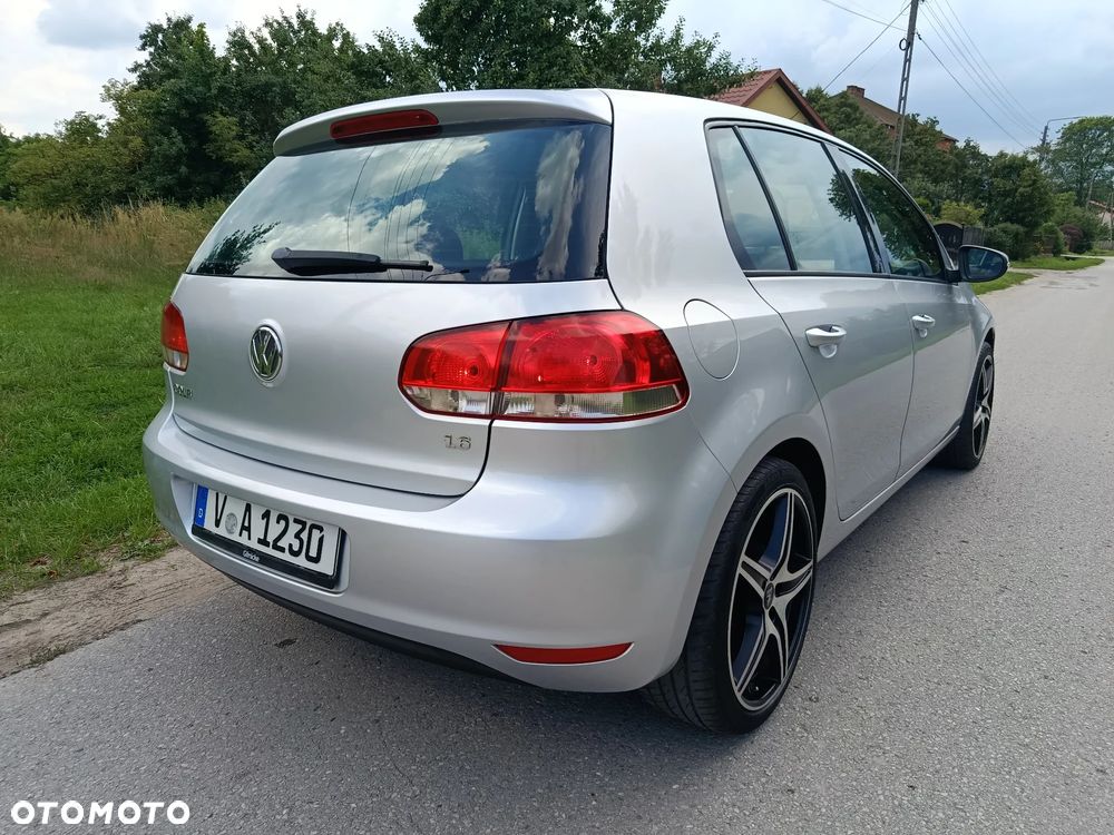 Volkswagen Golf 1.6 Edition - 5