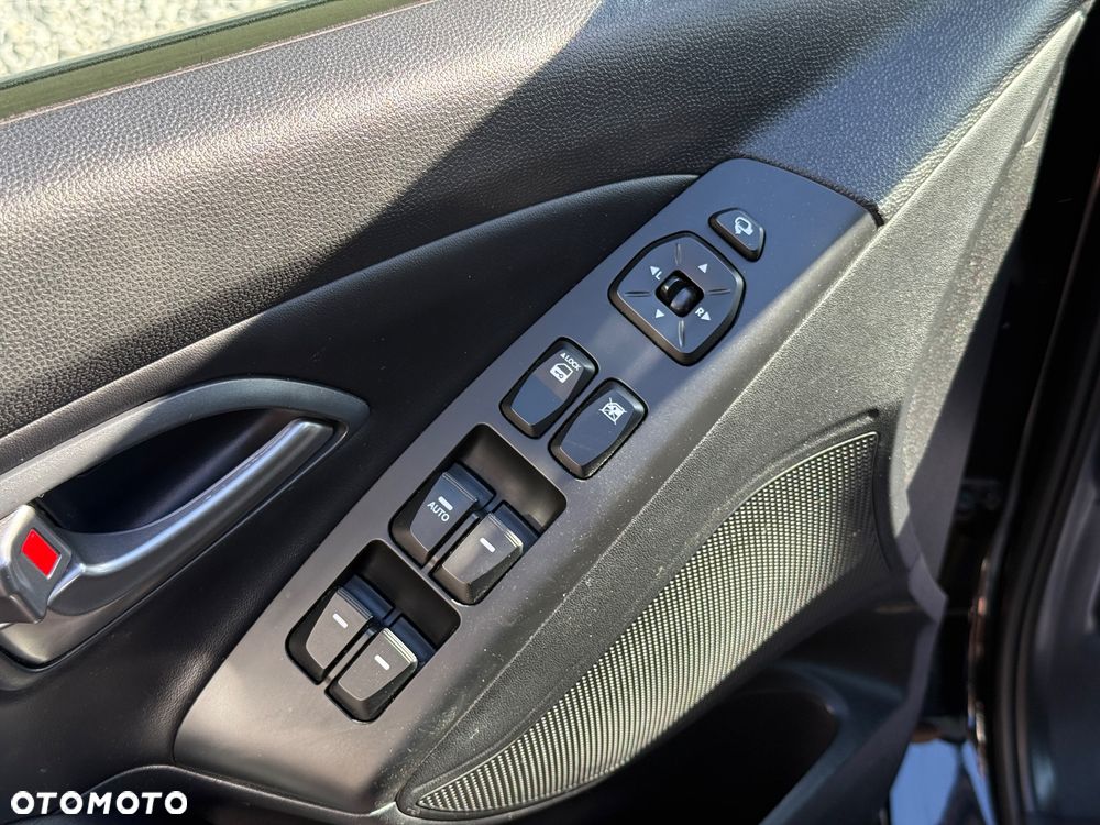 Hyundai ix35 2.0 GDI Premium 2WD - 27