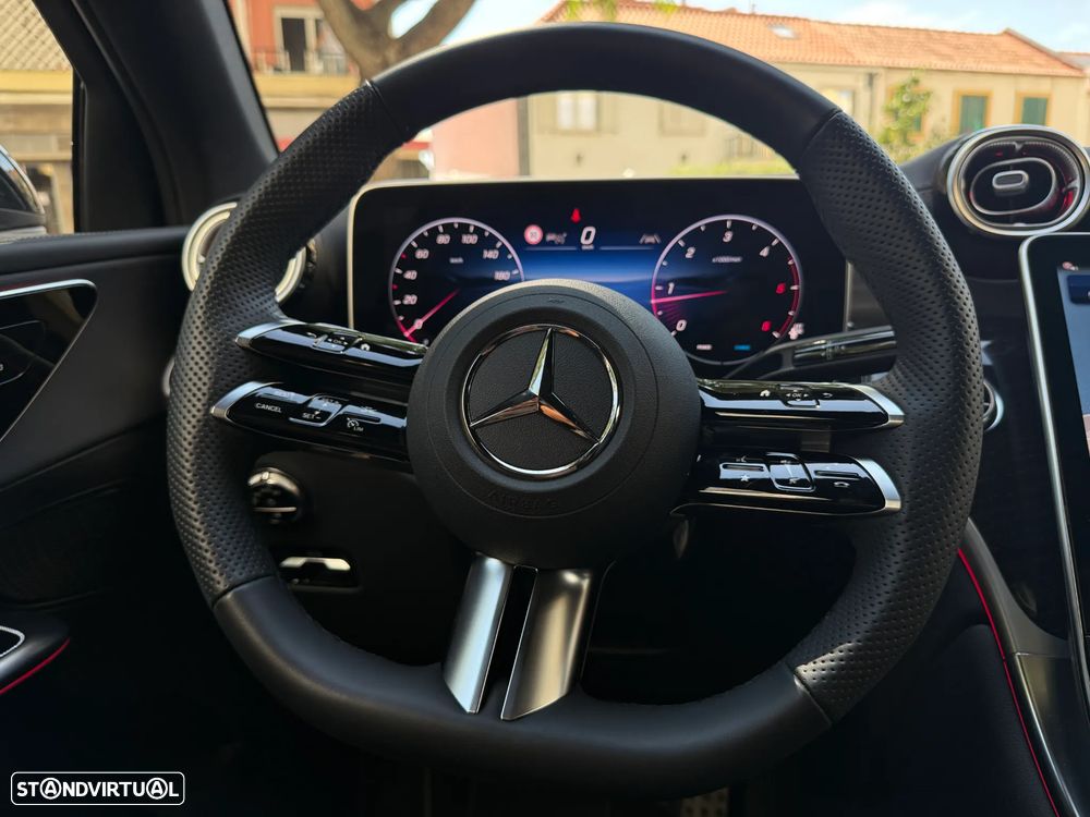 Mercedes-Benz GLC 220 d Coupe 4Matic 9G-TRONIC AMG Line Advanced - 10