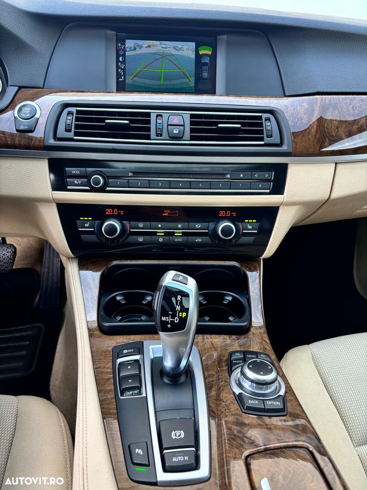 BMW Seria 5 520d Aut. - 22