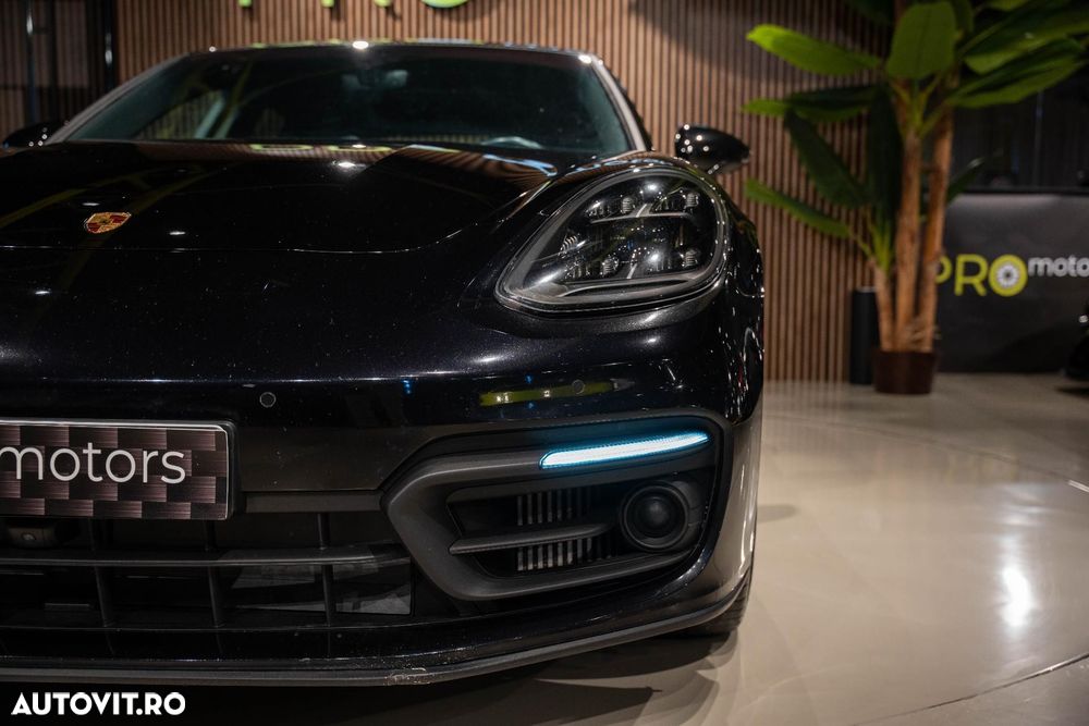 Porsche Panamera - 11