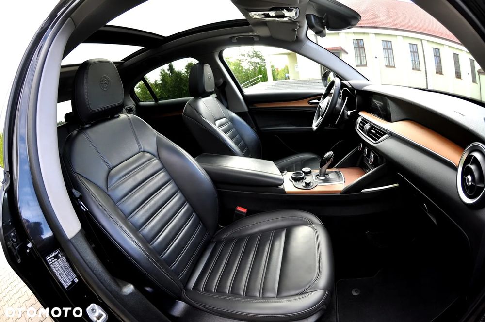 Alfa Romeo Stelvio 2.0 Turbo Super Q4 - 25