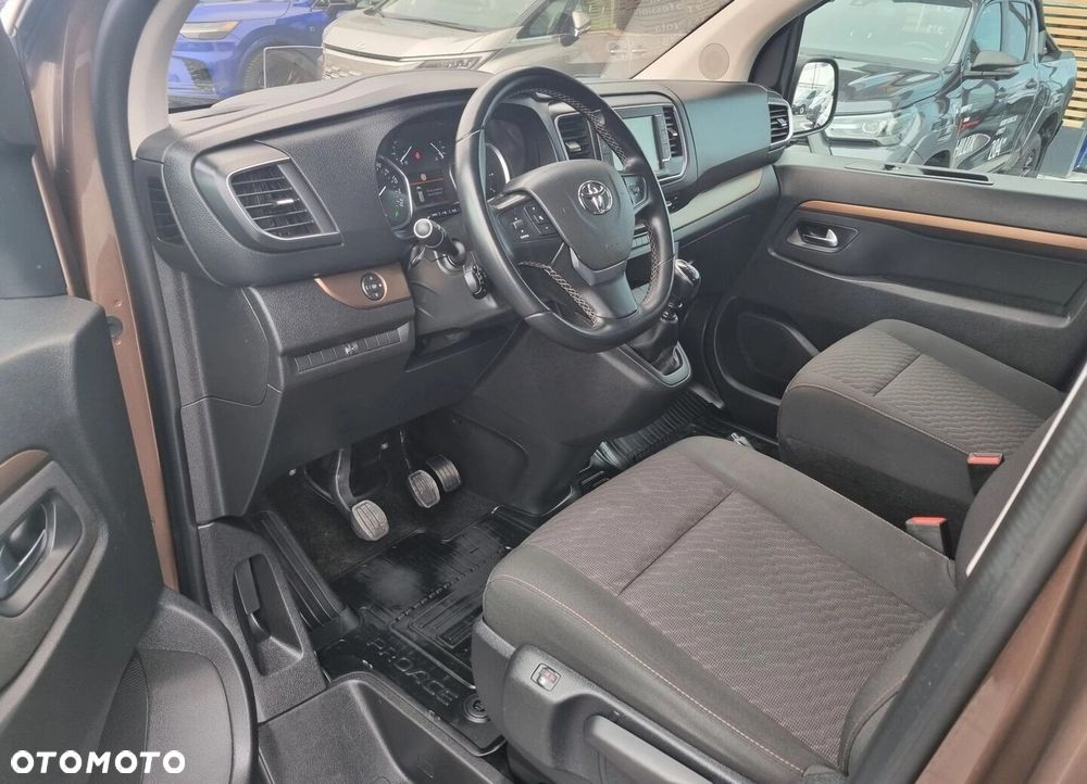 Toyota ProAce - 11