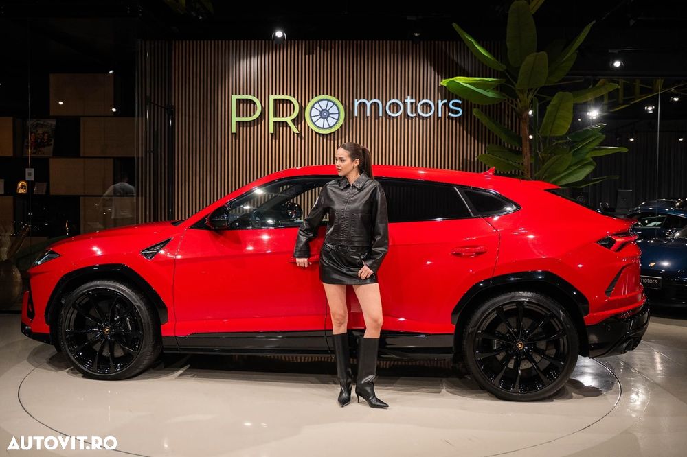 Lamborghini URUS - 8