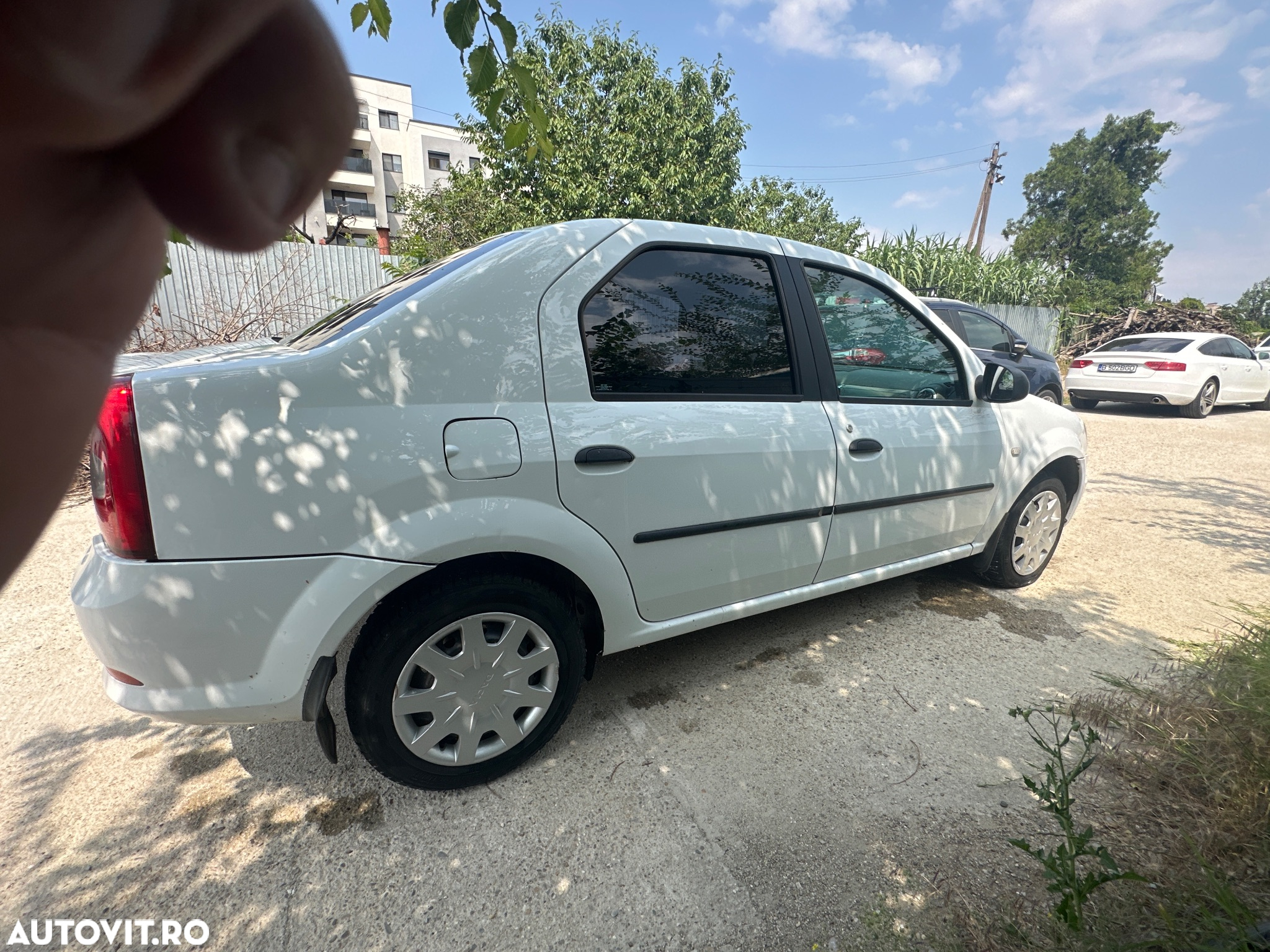 Dacia Logan 1.2 75CP Laureate - 4
