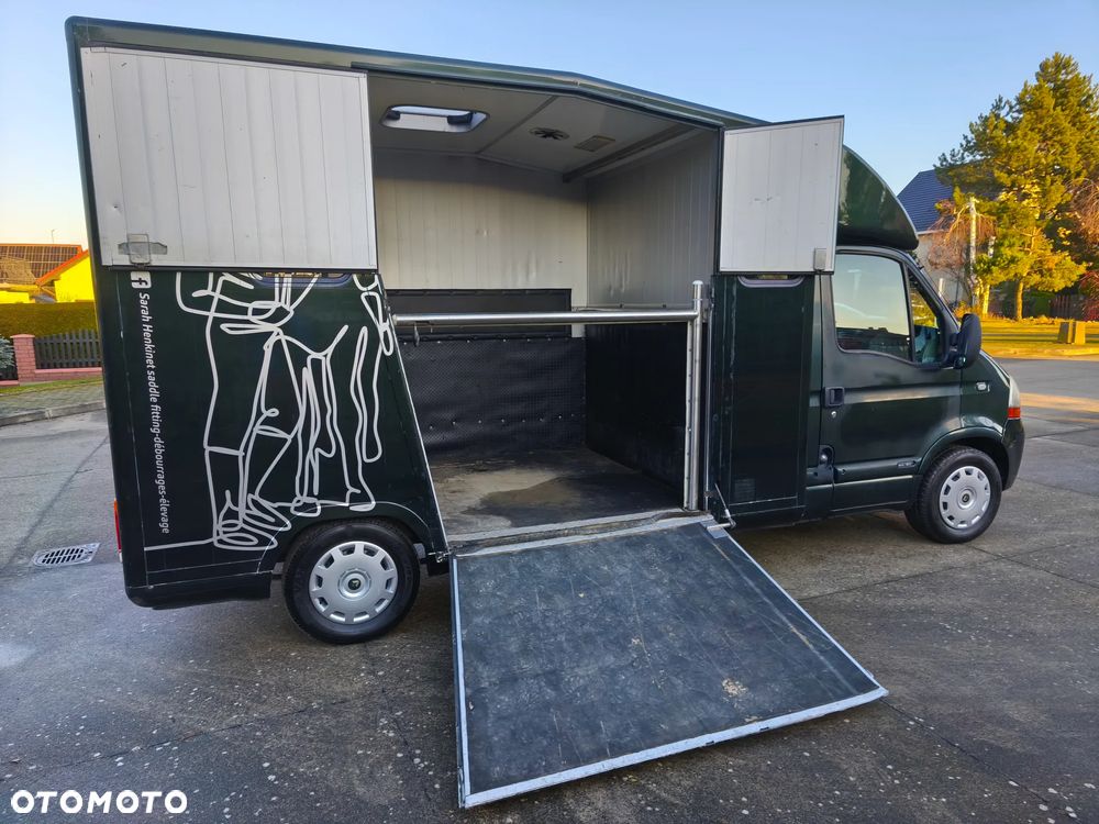 Renault Master Koniowóz 2.5dci Klima Automat - 14