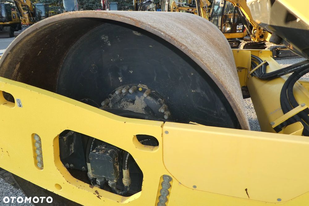 Bomag BW 213 D-5  SPROWADZONY - 11
