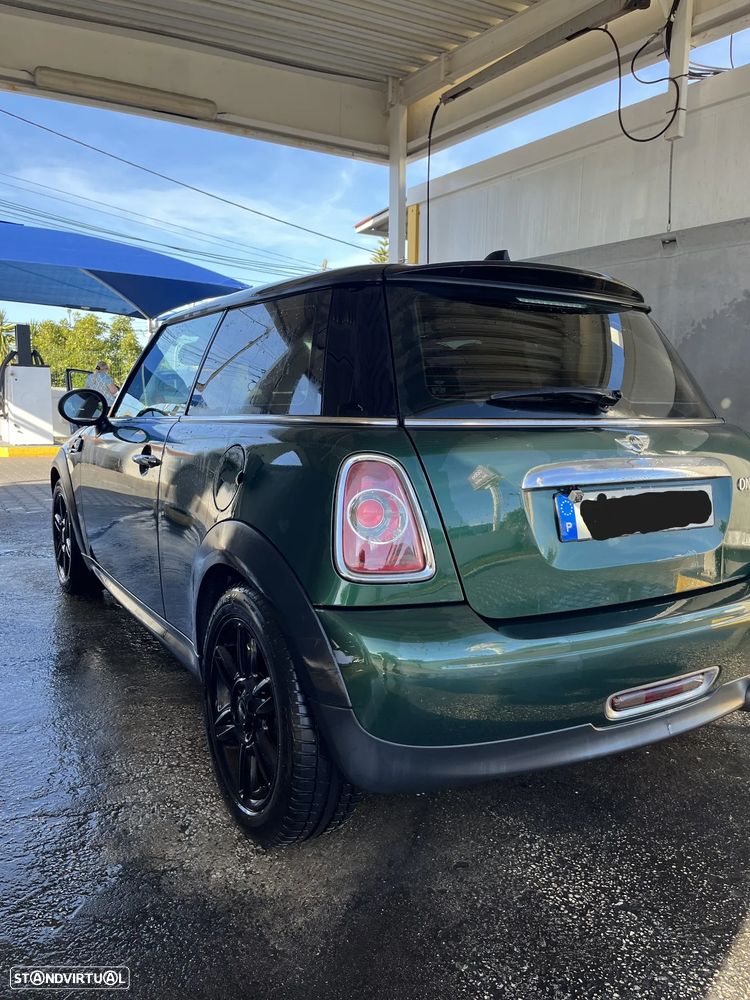MINI 3 Portas One D - 5