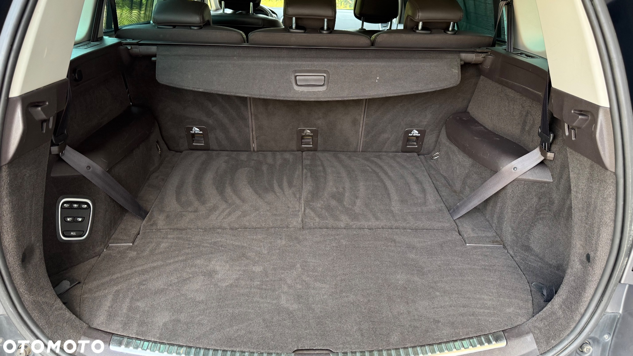 Renault Espace 1.6 dCi Energy SL Techno EDC 7 os - 21