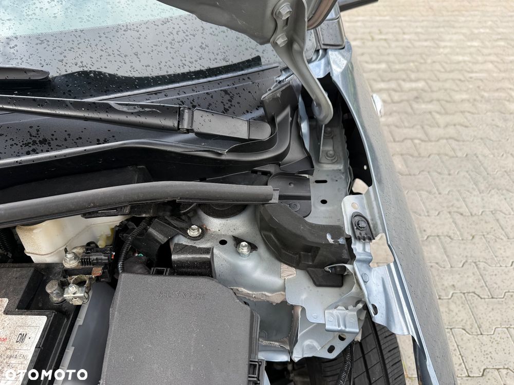 Toyota Aygo X S-CVT Explore - 11
