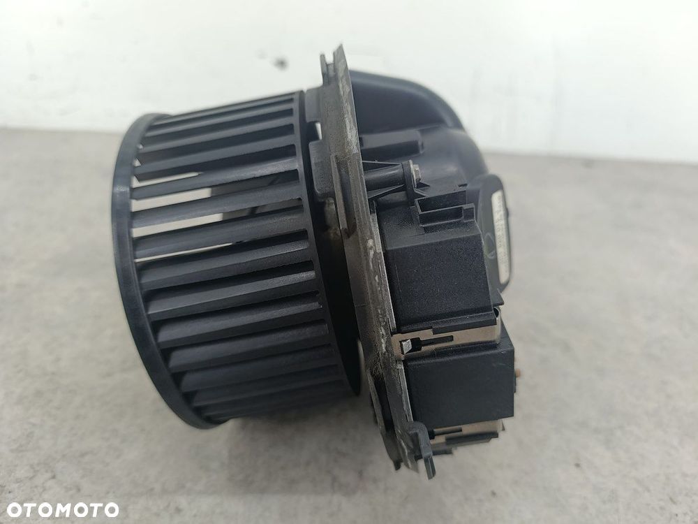 WENTYLATOR NAWIEWU  VW PASSAT B6 3C0907521B 246810-5382  994044P  H2162 - 1