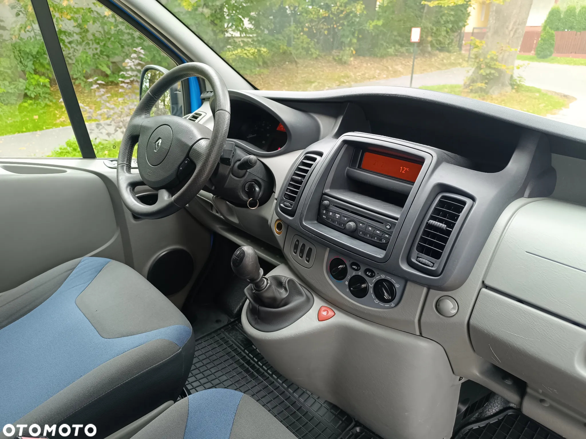 Renault TRAFIC - 8