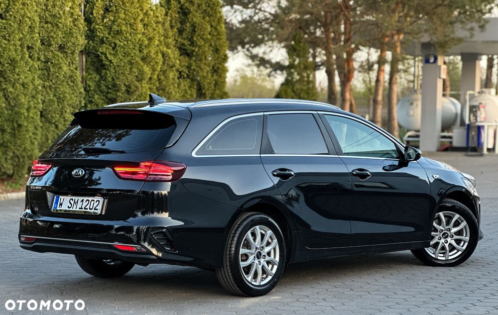 Kia Ceed 1.6 CRDi Platinum Edition - 17